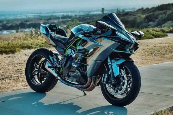 Deretan Motor Elit Dunia yang Menjadi Simbol Gaya Hidup Mewah