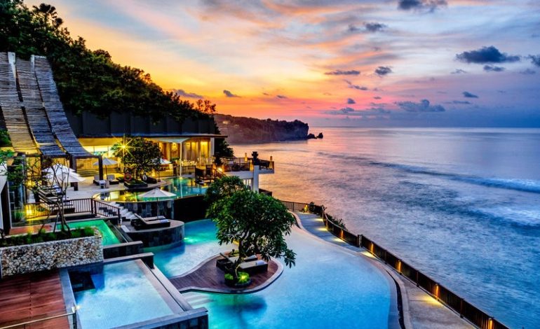 Destinasi Wisata Hotel Mewah yang Wajib Masuk Bucket List Traveler